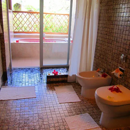Badian Island Wellness Resort Exterior photo